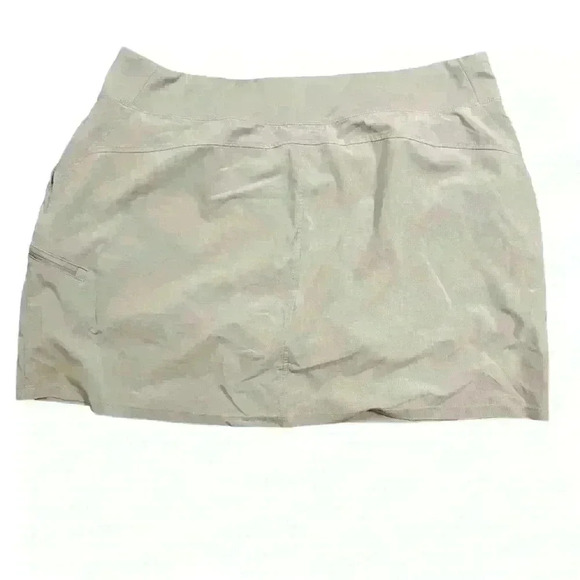 Orvis Women's Lightweight Moisture Wicking Gray Skort Size XXL - Picture 3 of 4